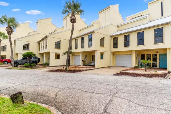 Navarre, FL 32566,8520 Gulf Boulevard ## UT-32