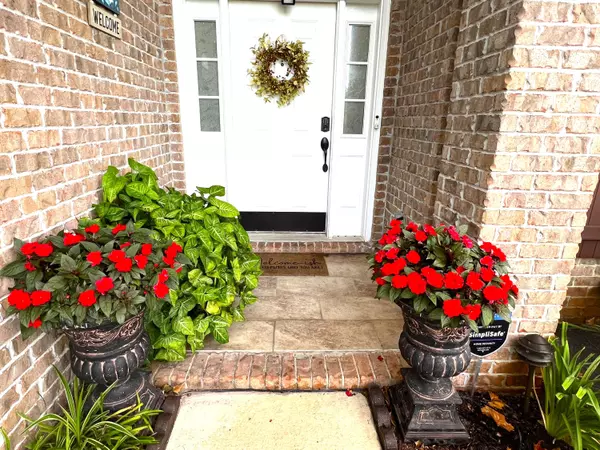 Navarre, FL 32566,2379 Edgewood Drive