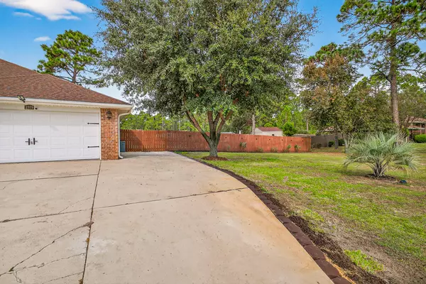 Navarre, FL 32566,2379 Edgewood Drive