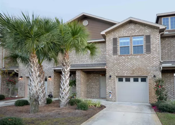2123 Wilsons Plover Circle, Navarre, FL 32566