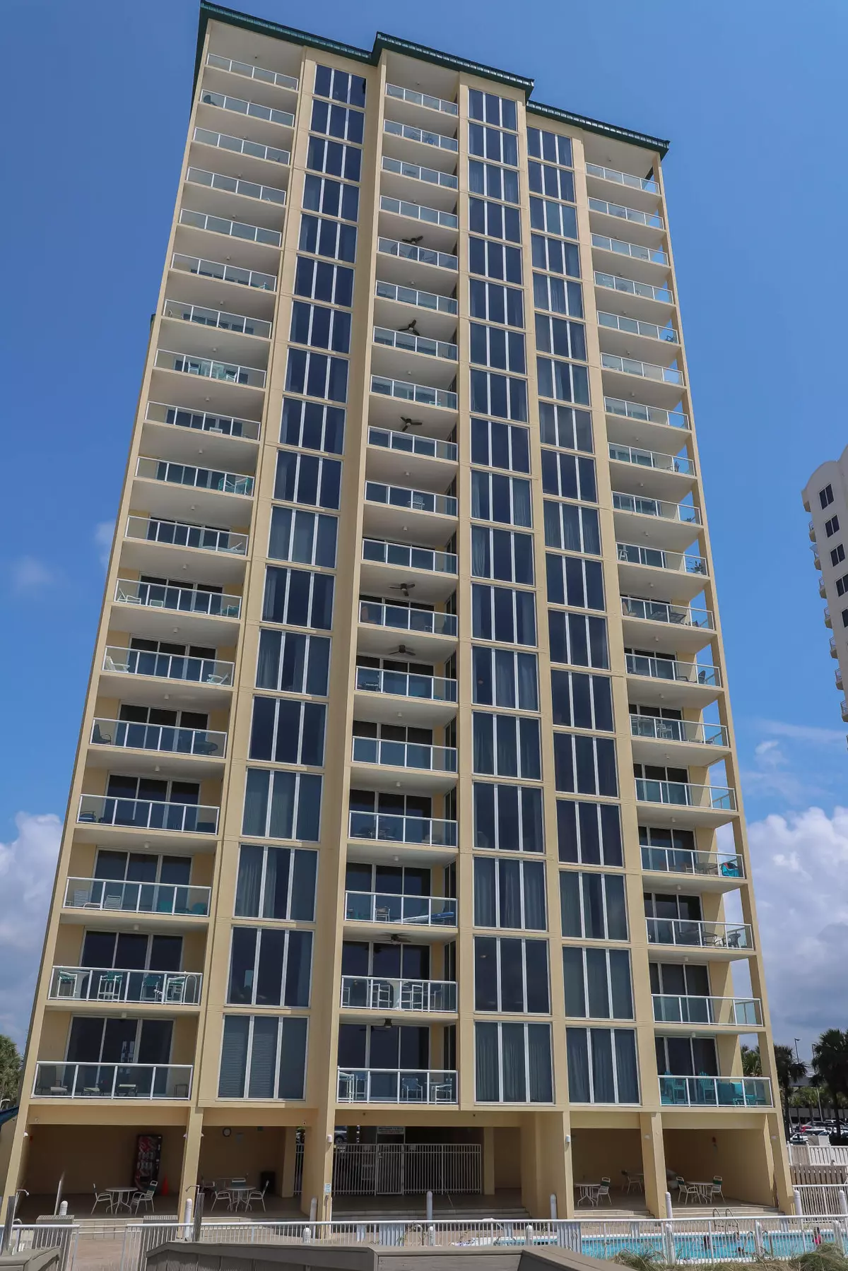 Navarre, FL 32566,8477 Gulf Boulevard #APT 202