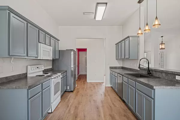 8517 High School Boulevard, Navarre, FL 32566