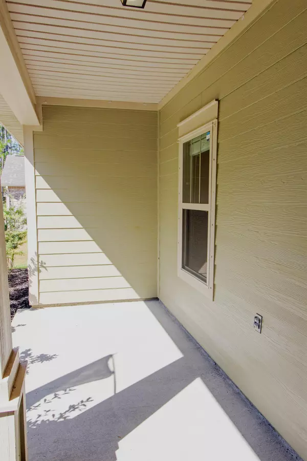 Navarre, FL 32566,8174 Miranda Street