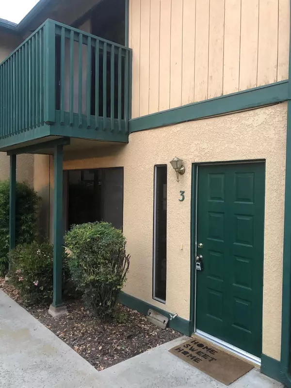 330 N Capitola Court #3, Porterville, CA 93257