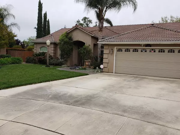 Visalia, CA 93291,2203 N Carson Court