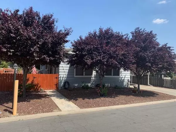 5505 W Tulare Spc#130, Visalia, CA 93277