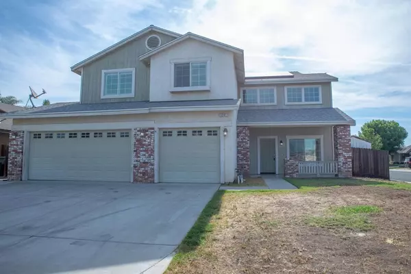 3261 Fountain Plaza Court, Hanford, CA 93230