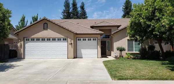 2241 S conyer Court, Visalia, CA 93277