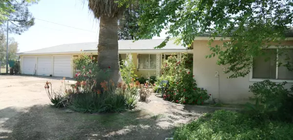 23243 Clayton Avenue, Reedley, CA 93654