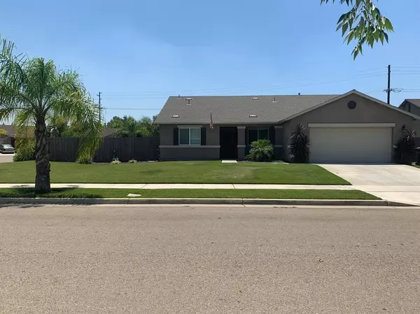 2631 W Payson Avenue, Visalia, CA 93291