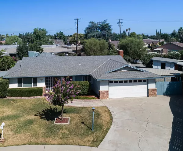 Porterville, CA 93257,734 Theta Avenue