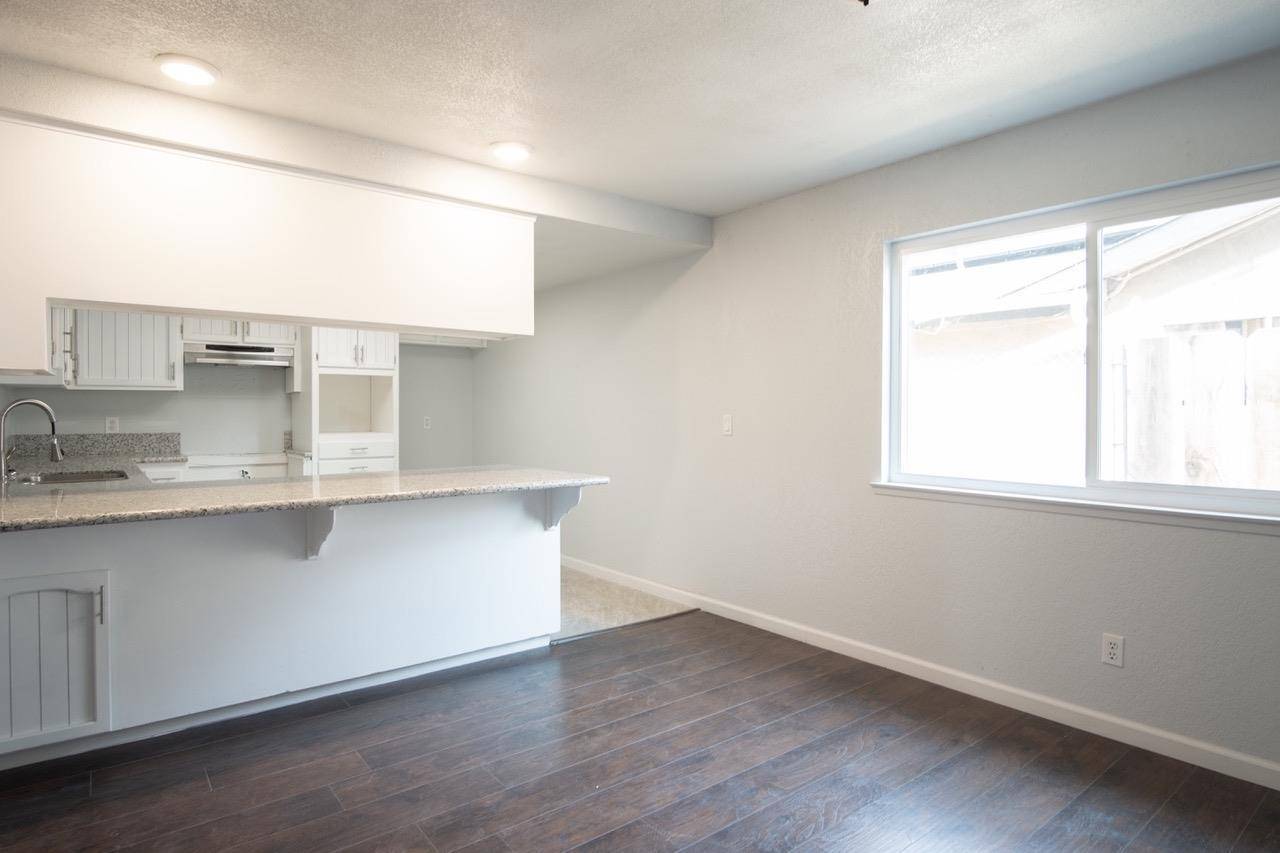 Tulare, CA 93274,26138 N Mooney Boulevard
