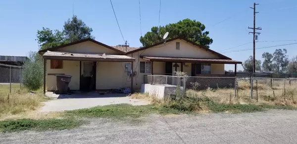 11512 5th Place, Hanford, CA 93230