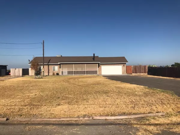 Corcoran, CA 93212,24304 6 1/4 Avenue