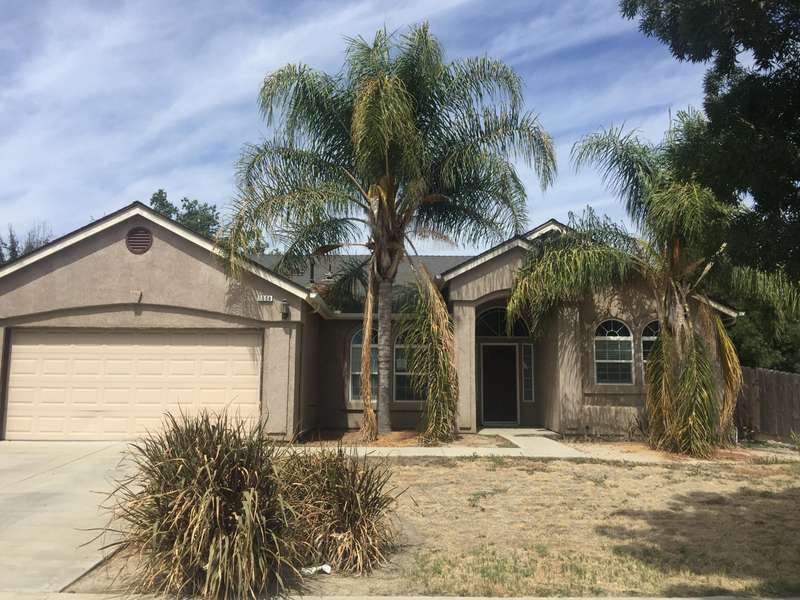 1558 Hawthorn Street, Lemoore, CA 93245