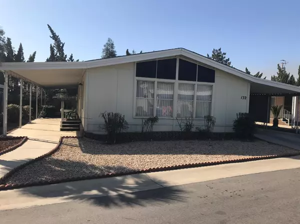 1300 W Olson Avenue #132, Reedley, CA 93654