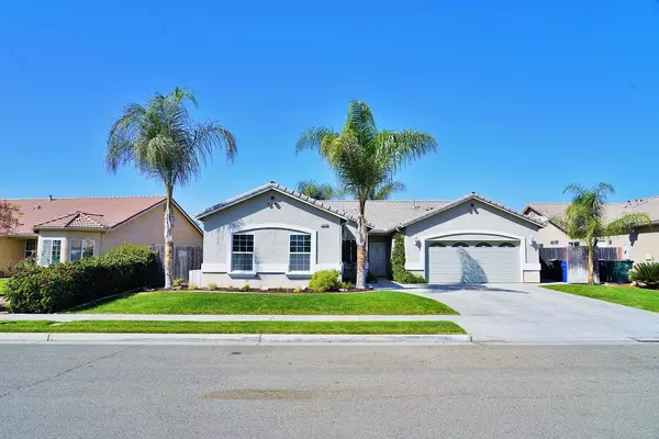 1009 Par Avenue, Lemoore, CA 93245