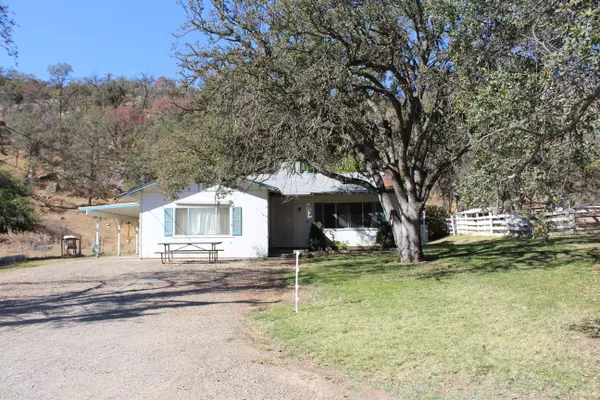 37980 Balch Park Road, Springville, CA 93265