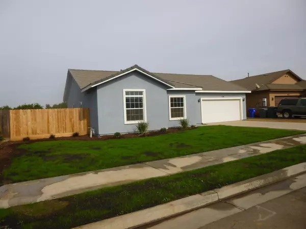 Lindsay, CA 93247,919 Maple Valley Way