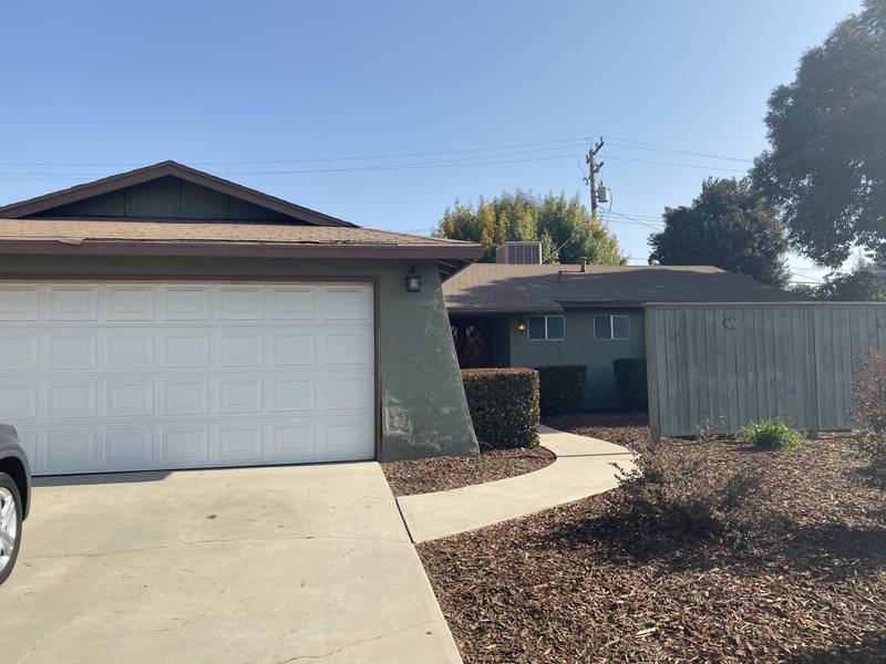 1114 S County Center Drive, Visalia, CA 93277