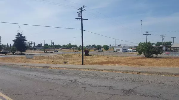 Tipton, CA 93272,132 Burnett Road