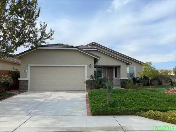 1382 Wintercrest Avenue, Hanford, CA 93230