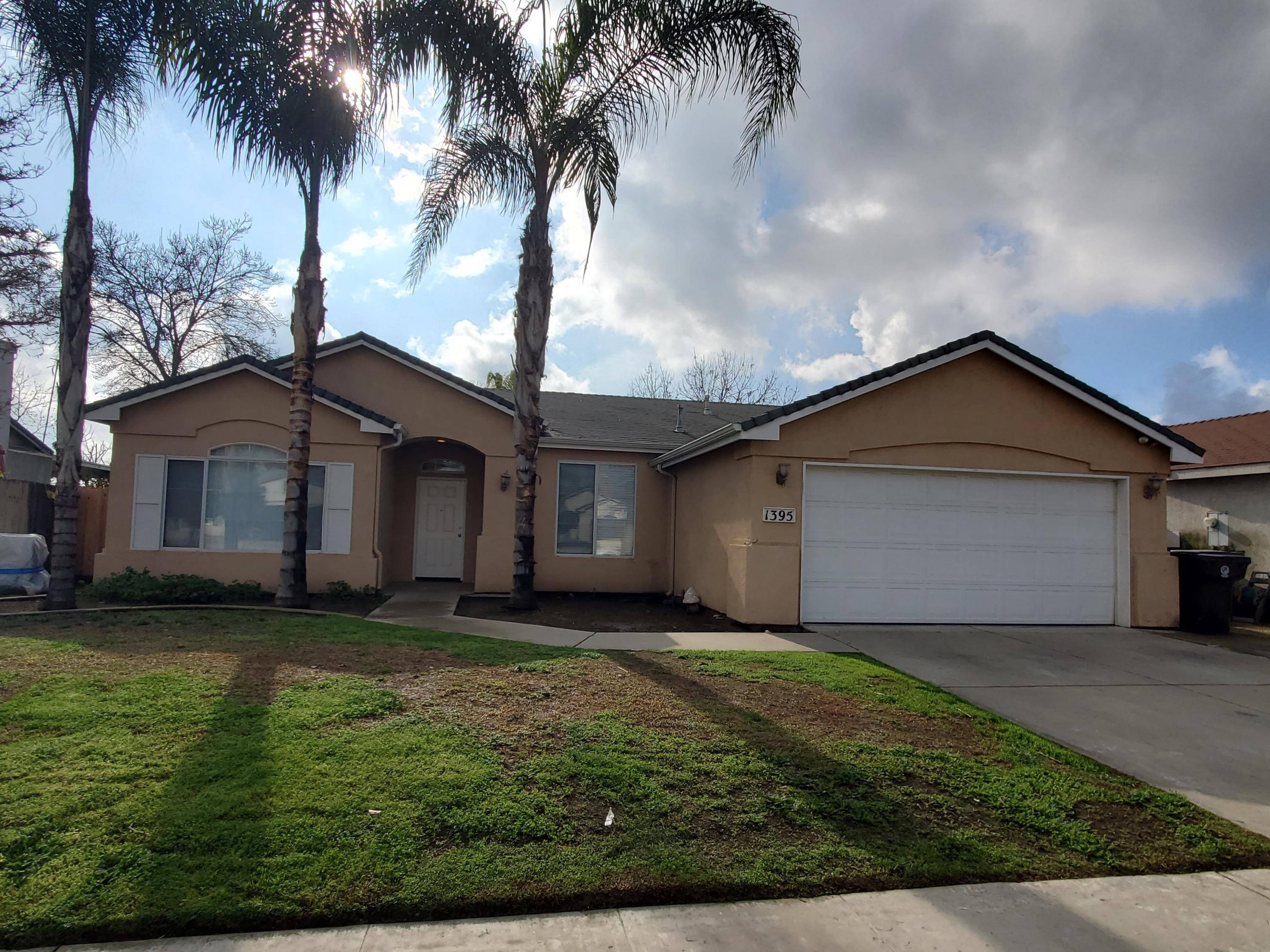 1395 Olympia Avenue, Tulare, CA 93274