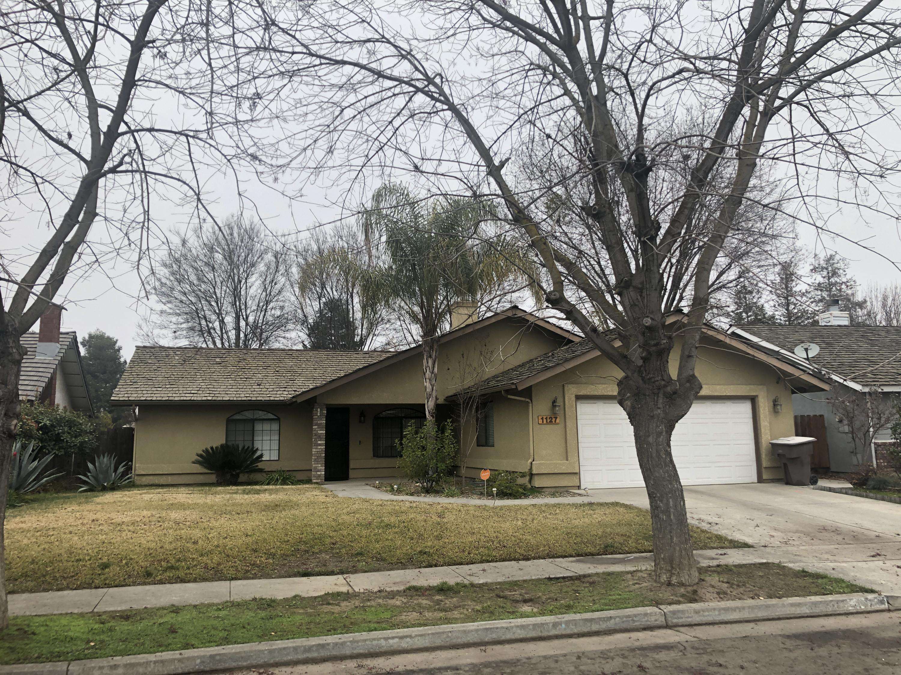 1127 Belmont Street, Tulare, CA 93274