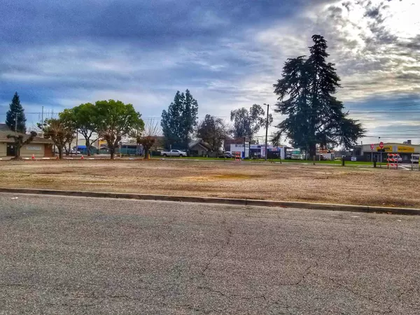 0 S East St, Reedley, CA 93654