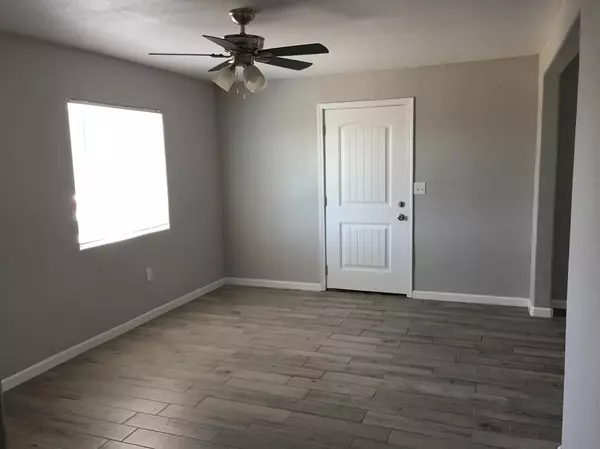 Porterville, CA 93257,1157 W Roby Avenue