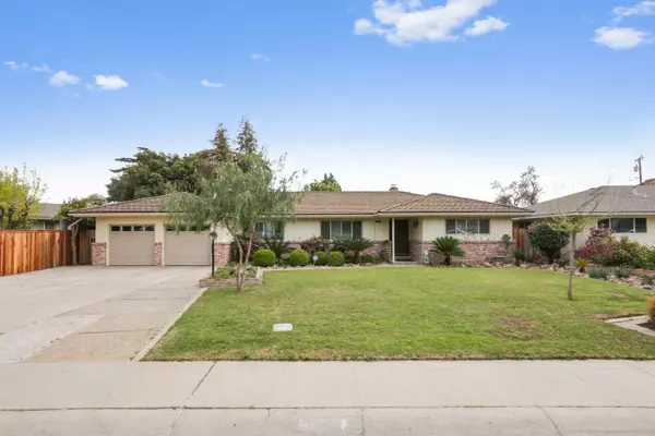 3103 W Harvard Avenue, Visalia, CA 93277