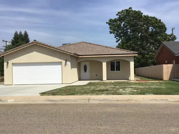 Woodlake, CA 93286,258 N Walnut Street