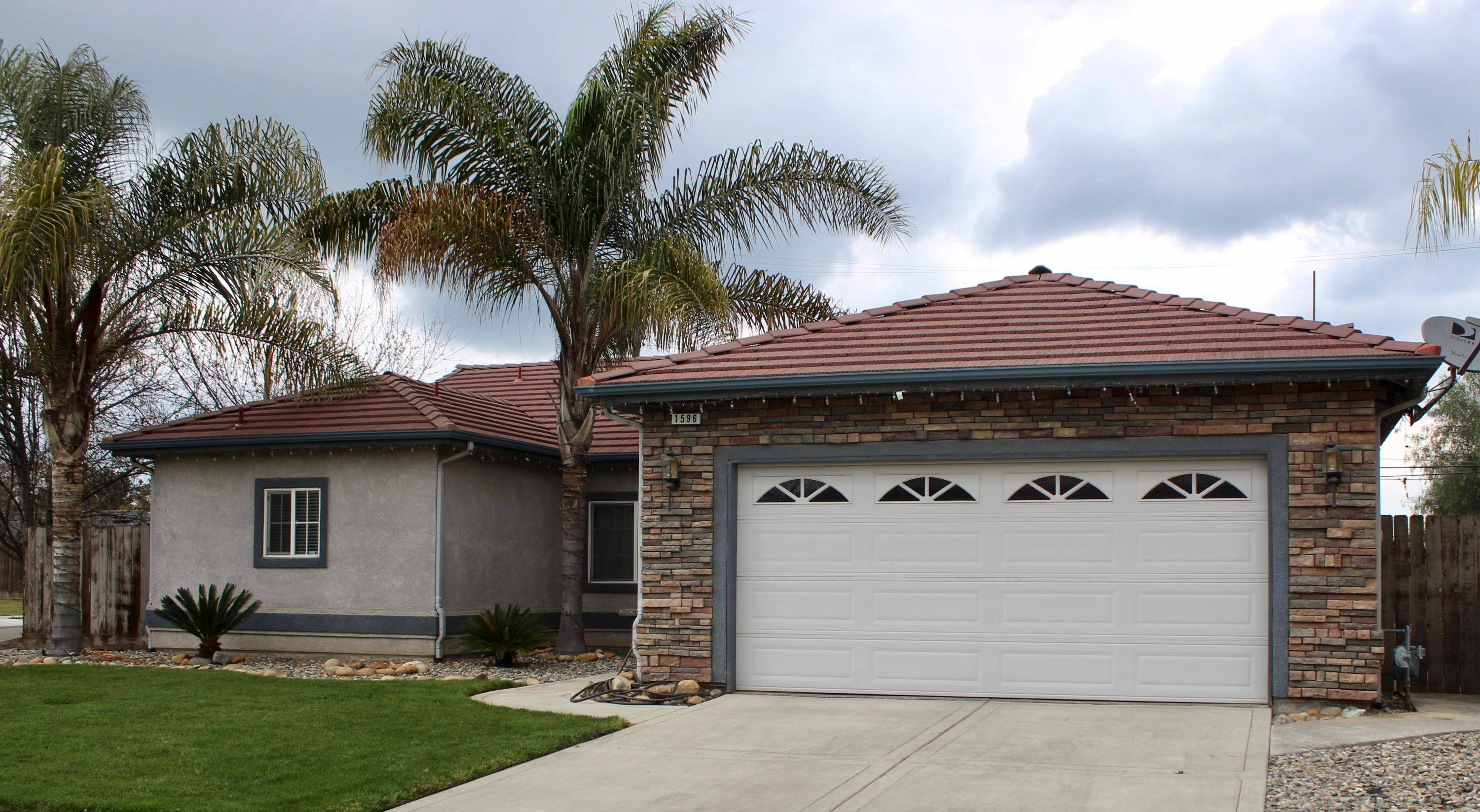 1596 Capistrano Avenue, Tulare, CA 93274