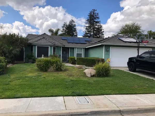 1387 Concord Avenue, Reedley, CA 93654