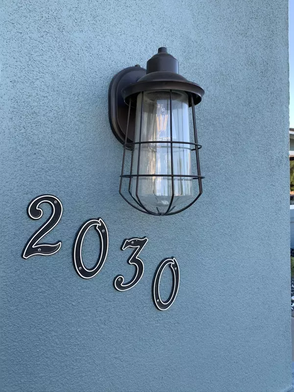 Hanford, CA 93230,2030 N Kensington Way