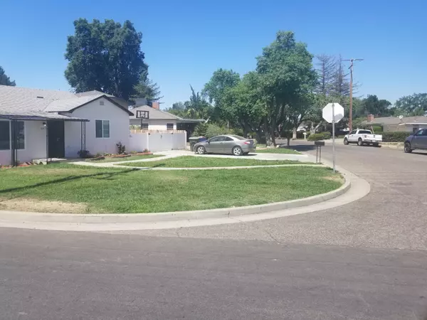 Tulare, CA 93274,1075 Beverly