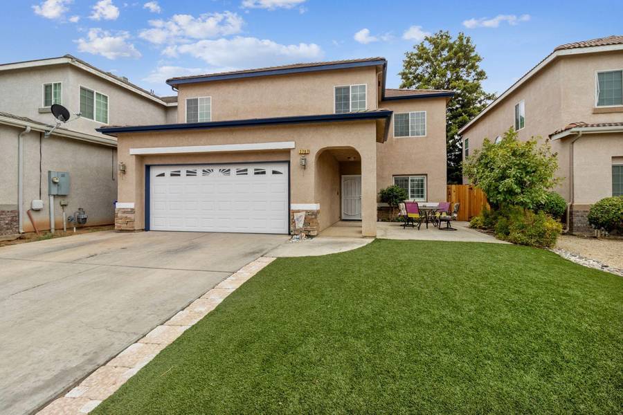 2767 Casty Court, Sanger, CA 93657