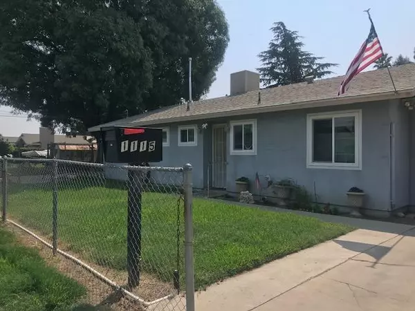 1115 E Pepper Street, Farmersville, CA 93223