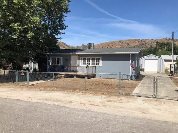 35254 Tule River Drive, Springville, CA 93265