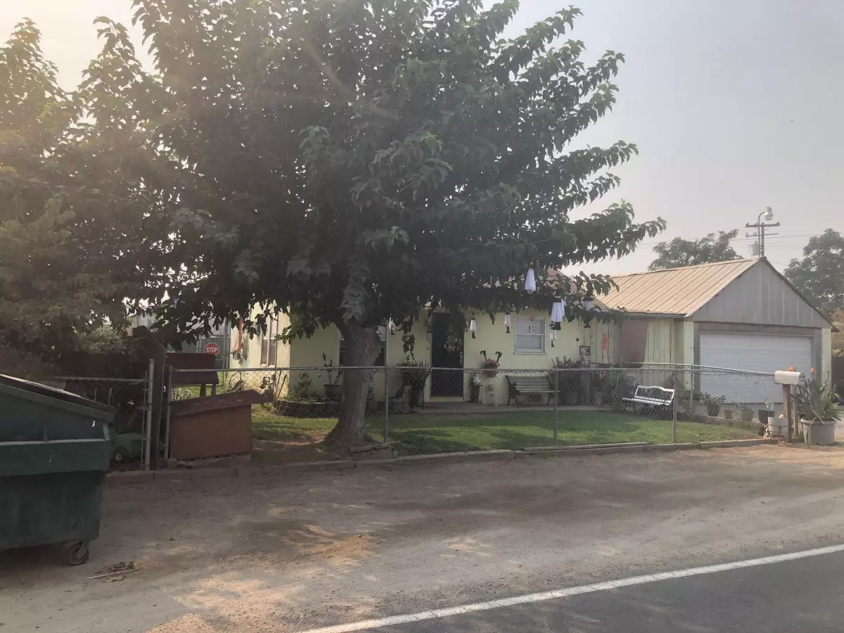 Woodlake, CA 93286,34446 Millwood Drive