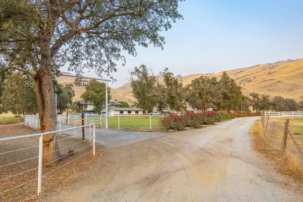 Woodlake, CA 93286,39530 Millwood Drive