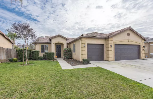 6347 W Whitley Avenue, Visalia, CA 93291