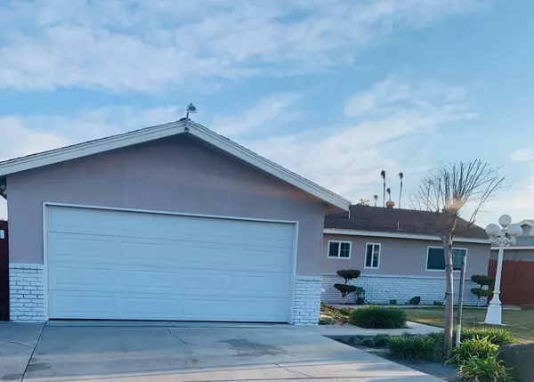 2013 Orange Avenue, Corcoran, CA 93212