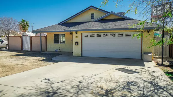 300 San Joaquin Street, Avenal, CA 93204