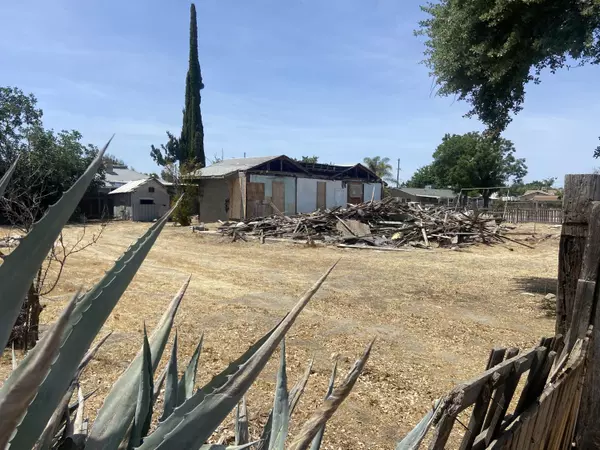 800 Soto Avenue, Corcoran, CA 93212