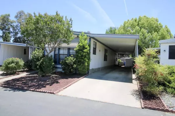 Reedley, CA 93654,1300 W Olson Avenue #39