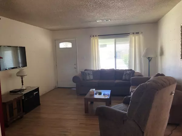 Hanford, CA 93230,1005 W Water Street