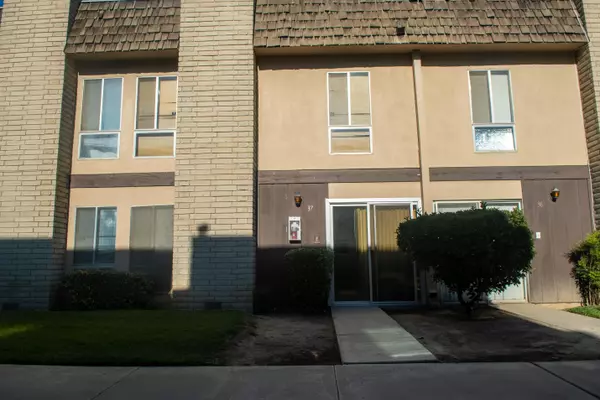 Bakersfield, CA 93309,5301 Demaret Avenue #37