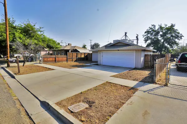 Tulare, CA 93274,724 S G Street