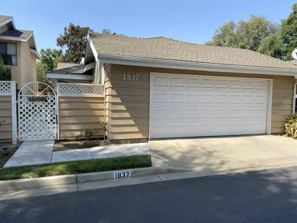 1837 S Gowdy Street, Visalia, CA 93292